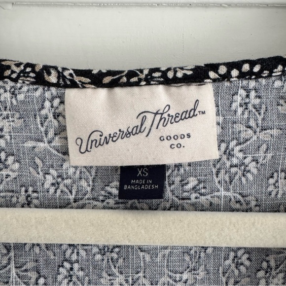 Universal Thread Elbow Sleeve V Neck Mini A Line Dress Women XS Black Floral - Picture 13 of 16